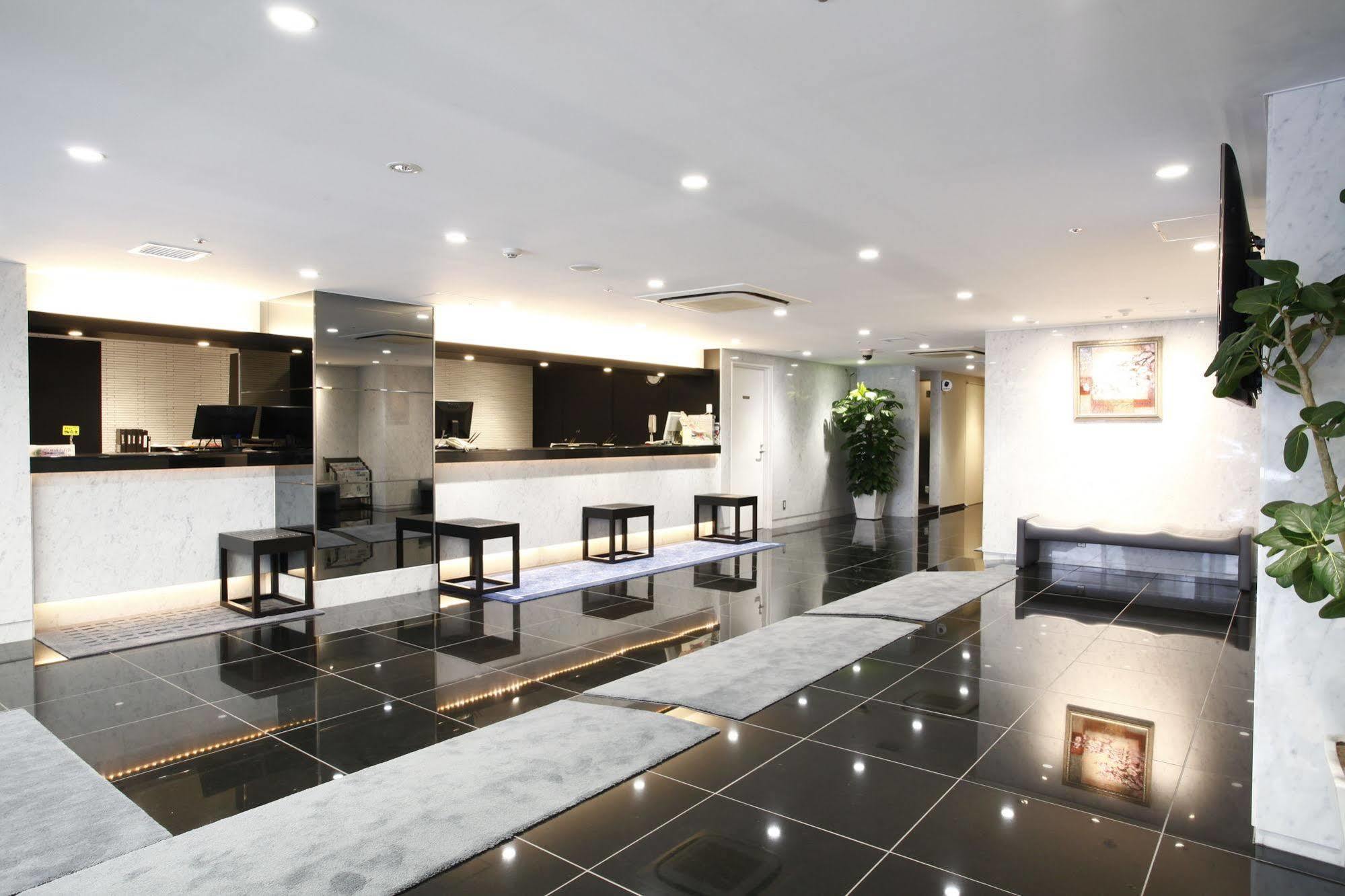 New Central Hotel Tokio Exterior foto
